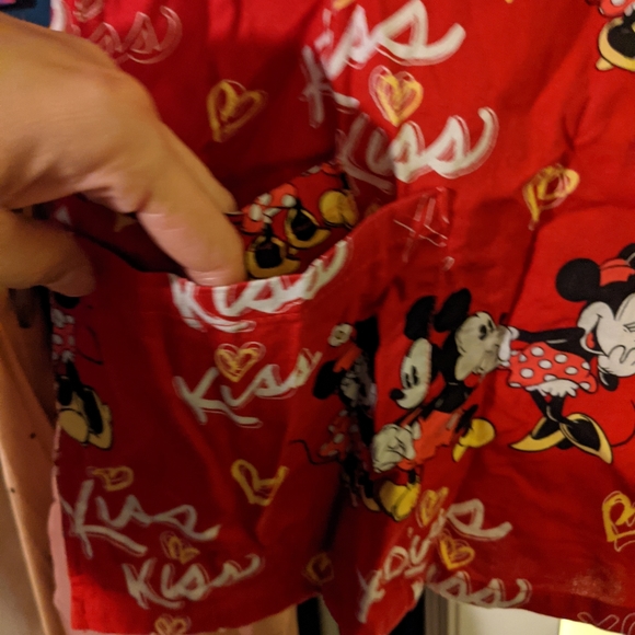 Disney Mickey Mouse and Minnie Mouse Scrub top - Picture 7 of 16